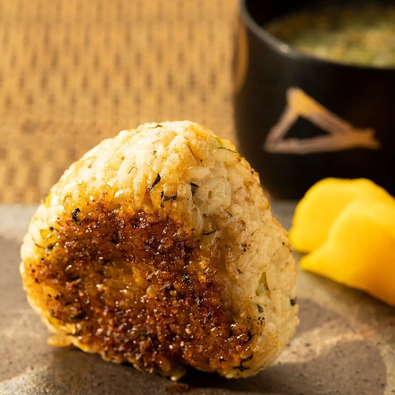 【西武池袋線ひばりヶ丘駅から徒歩5分】